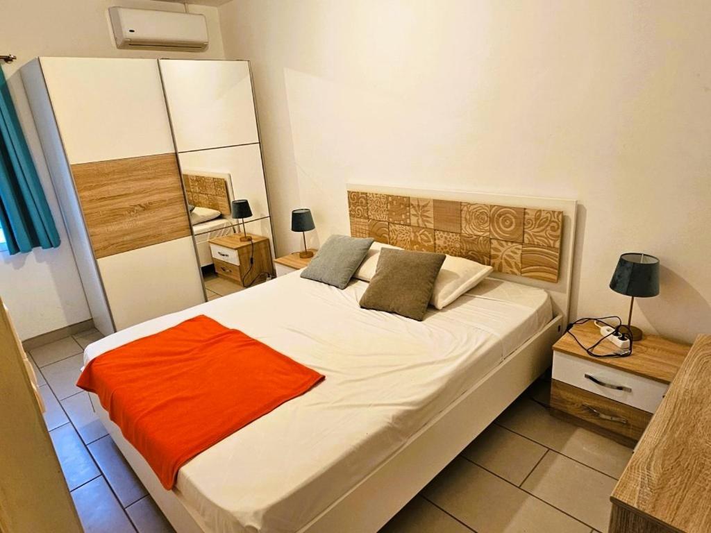 Apartamento Charme Du Nord 2 Sainte-Clotilde Exterior foto