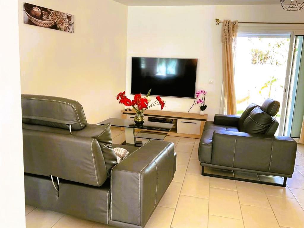 Apartamento Charme Du Nord 2 Sainte-Clotilde Exterior foto